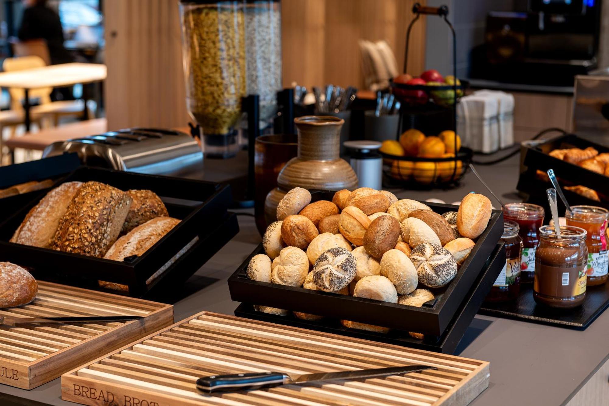 Zleep Hotel Prague — Photos 1